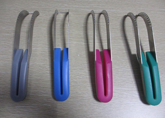 Experienced OEM Injection Molding Service For Gloss Finish Watermelon Knife